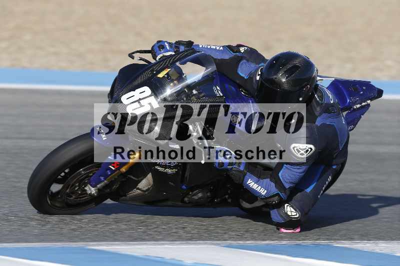 /Archiv-2025/02 28.-31.01.2025 Moto Center Thun Jerez/rot-red/85